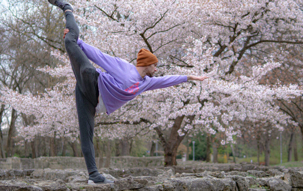 veres mark yoga